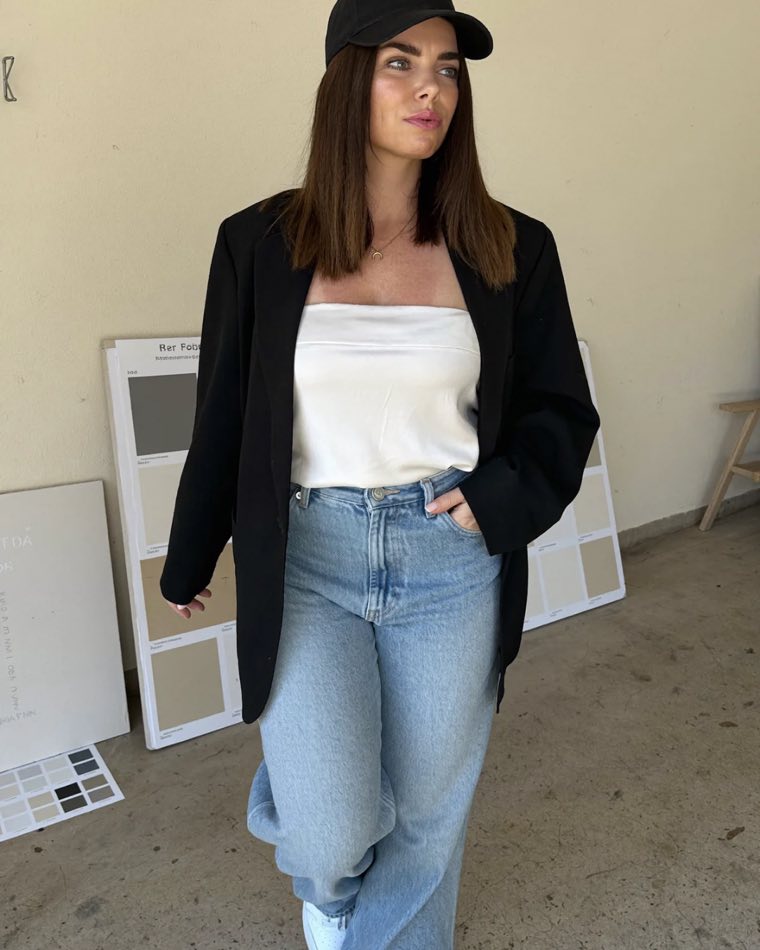 Mariane Michels im schwarzen Blazer